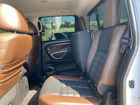 Used 2016 Nissan Titan Platinum Reserve image 19