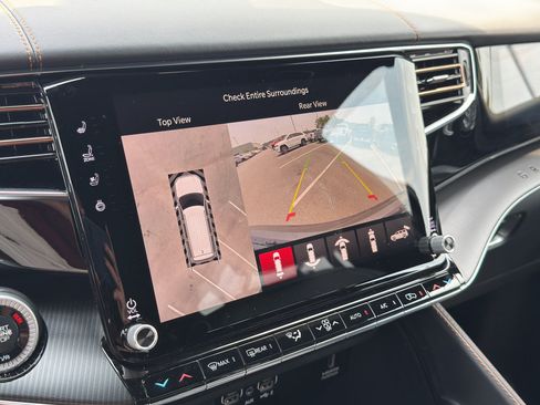 New 2026 Jeep Grand Wagoneer Summit AWD/4WD image 14