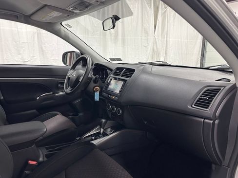Used 2019 Mitsubishi Outlander Sport ES AWD/4WD image 54