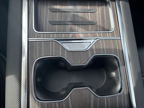 Used 2024 GMC Sierra EV Denali image 16