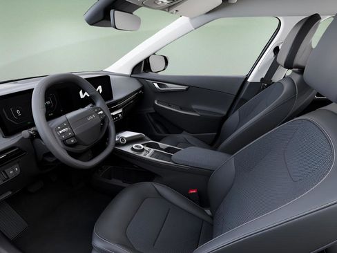 New 2025 Kia EV6 Light image 17