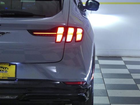 Used 2024 Ford Mustang Mach-E Premium AWD/4WD image 34