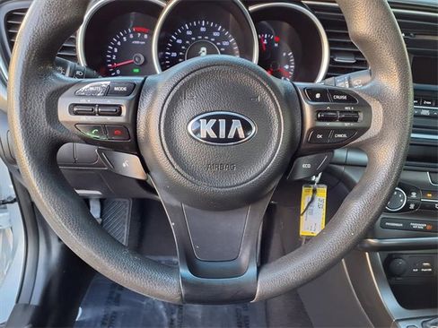 Used 2015 Kia Optima LX image 15