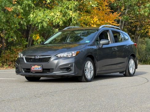Used 2018 Subaru Impreza 2.0i Premium image 6