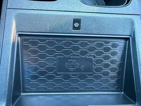 Used 2023 Nissan Frontier PRO-4X w/ Pro-4X Premium Package image 50