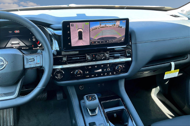 New 2026 Nissan Pathfinder SL w/ SL Premium Package FWD image 6