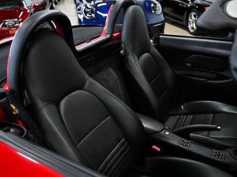 Used 2001 Porsche Boxster image 26