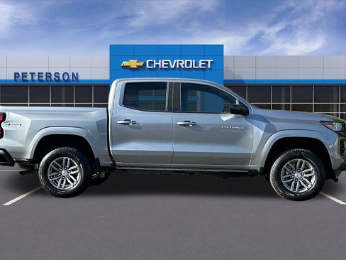 Certified 2023 Chevrolet Colorado LT w/ LT Convenience Package II image 3