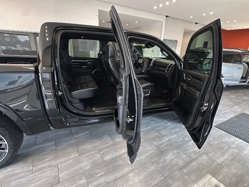 Used 2021 RAM 1500 Laramie AWD/4WD image 30
