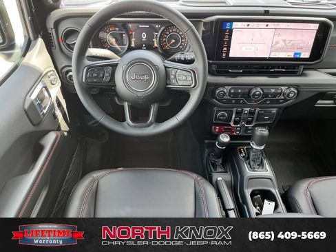 New 2026 Jeep Wrangler Unlimited Rubicon AWD/4WD image 13