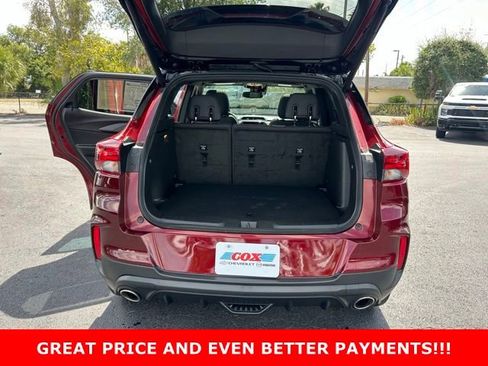 Used 2023 Chevrolet TrailBlazer RS w/ Sun and Liftgate Package FWD image 16