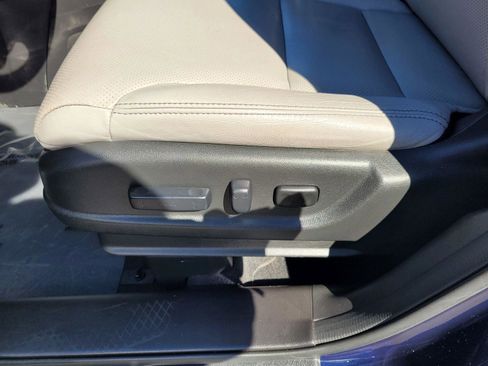 Used 2015 Honda CR-V Touring image 21