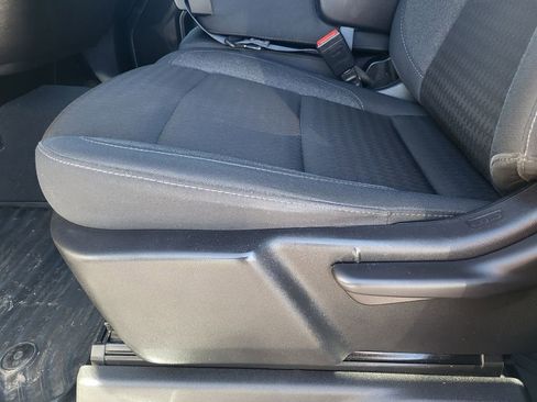 Used 2024 Chevrolet Silverado 2500 LT image 18