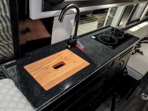 New 2025 Mercedes-Benz Sprinter 3500 image 31