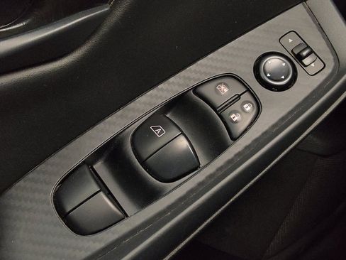 Used 2024 Nissan Sentra S FWD image 27