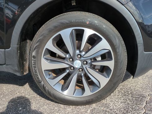 Used 2022 Buick Encore Preferred w/ Safety Package image 11