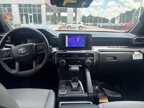 Certified 2026 Toyota Tacoma SR5 RWD image 18