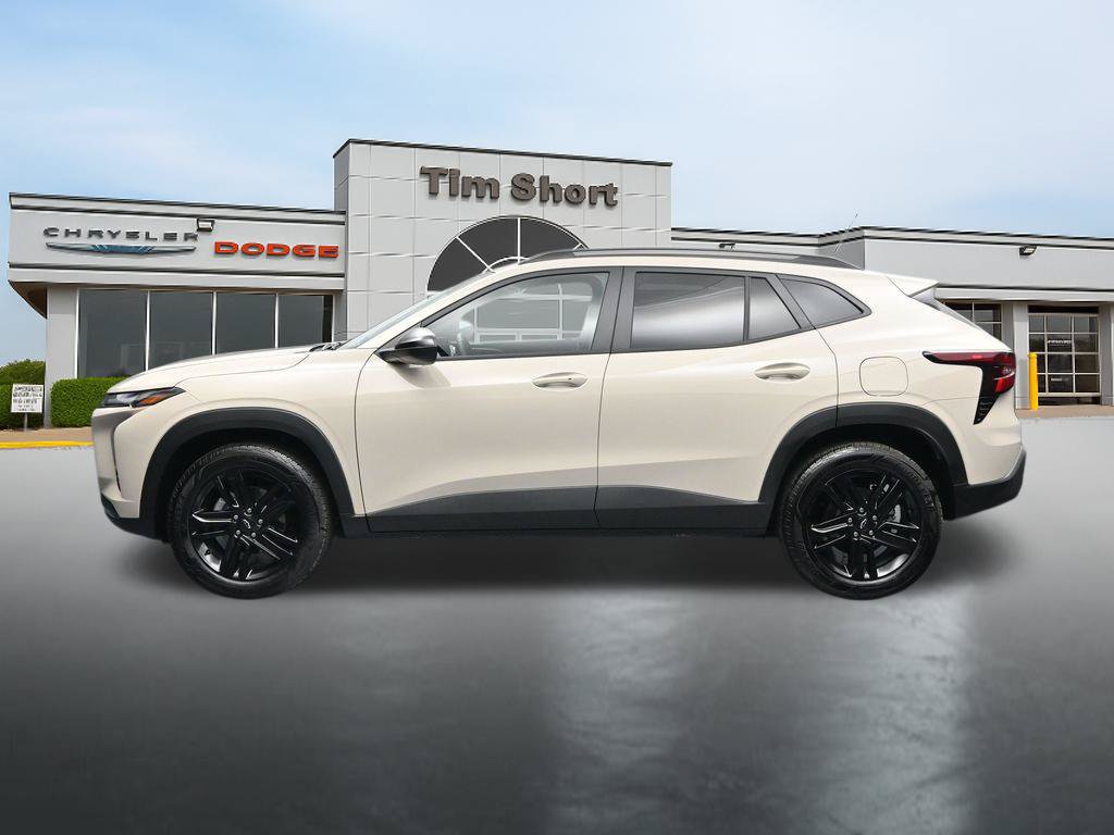 Used 2026 Chevrolet Trax ACTIV w/ Driver Confidence Package FWD image 2