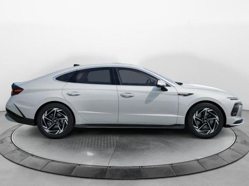 New 2026 Hyundai Sonata SEL image 7