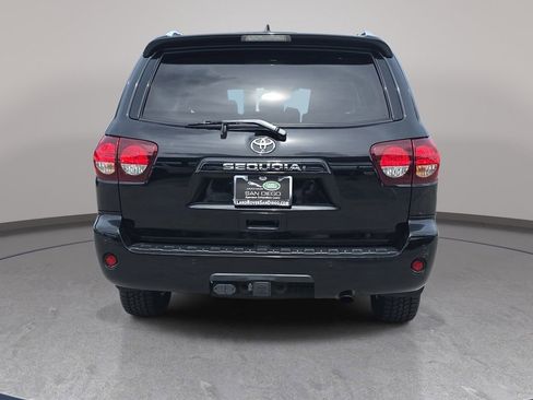 Used 2019 Toyota Sequoia SR5 w/ Premium Package RWD image 7