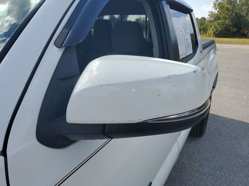 Certified 2022 Toyota Tacoma TRD Off-Road image 21