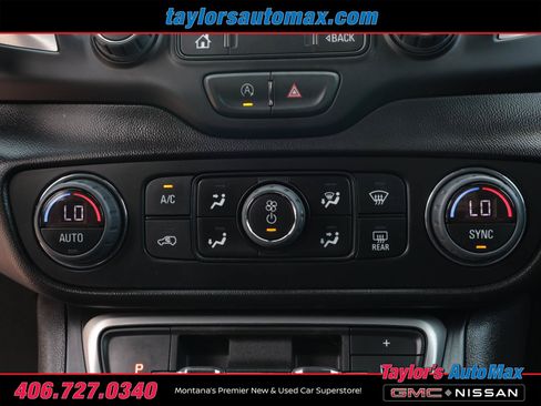 Used 2023 GMC Terrain SLT w/ Infotainment Package II AWD/4WD image 25