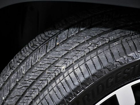 Used 2021 Volkswagen Atlas Cross Sport SEL R-Line image 84