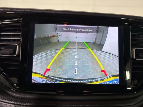 Used 2023 Dodge Durango SXT w/ Quick Order Package 2BK image 17