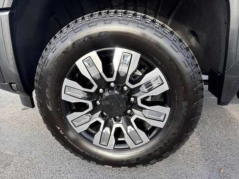 New 2026 GMC Sierra 2500 Denali w/ Denali Reserve Package image 32