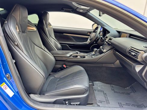 Used 2015 Lexus RC F w/ Performance Package RWD image 14
