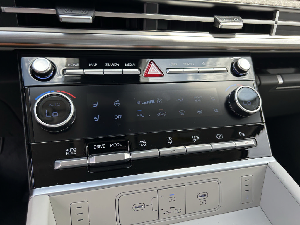New 2026 Hyundai Santa Fe Calligraphy FWD image 28