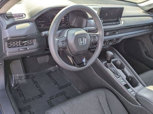 Certified 2023 Honda Accord EX image 4