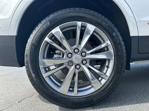 New 2026 Cadillac XT5 Premium Luxury image 17