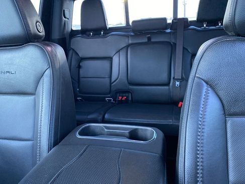 Used 2024 GMC Sierra 3500 Denali w/ Denali Reserve Package AWD/4WD image 24