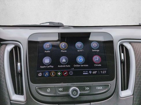 Used 2023 Chevrolet Malibu LT image 14