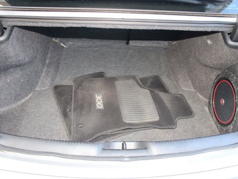 Used 2016 Chrysler 300 S image 29