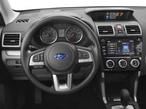 Used 2017 Subaru Forester 2.5i Premium w/ All-Weather Package image 10