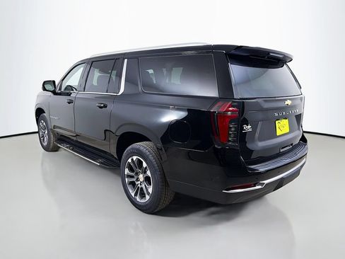 New 2026 Chevrolet Suburban LS w/ Max Trailering Package AWD/4WD image 7