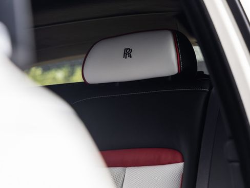 New 2026 Rolls-Royce Cullinan AWD/4WD image 45