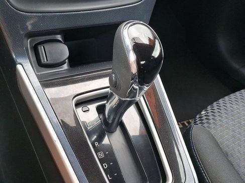 Used 2019 Nissan Sentra SR FWD image 14