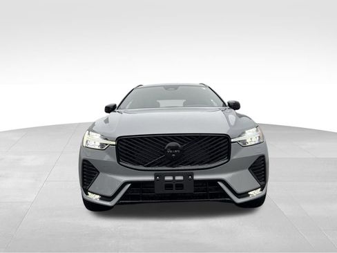 New 2026 Volvo XC60 B5 Ultra w/ Climate Package image 12