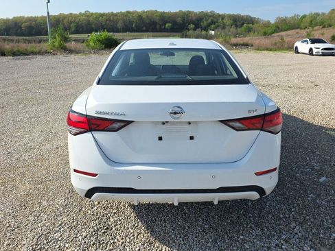 Used 2023 Nissan Sentra SV image 5
