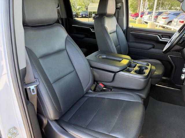 Used 2025 GMC Sierra 1500 SLT AWD/4WD image 25