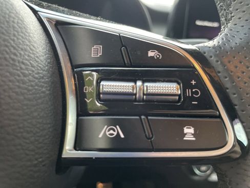 Used 2022 Kia Forte GT-Line w/ GT-Line Technology Package image 35