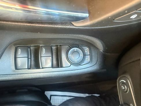 Used 2023 Chevrolet Equinox RS AWD/4WD image 30