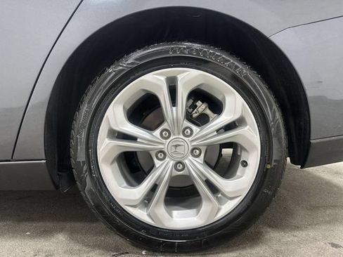Used 2024 Honda Accord LX image 11