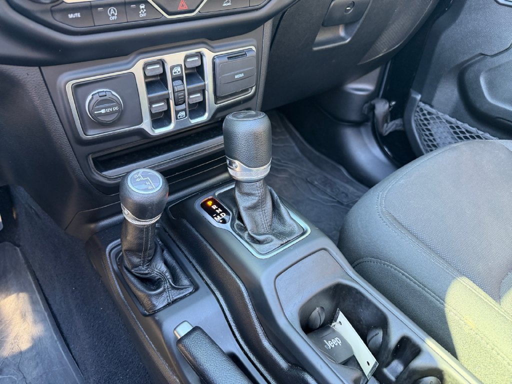 Used 2021 Jeep Wrangler Unlimited Sport AWD/4WD image 21