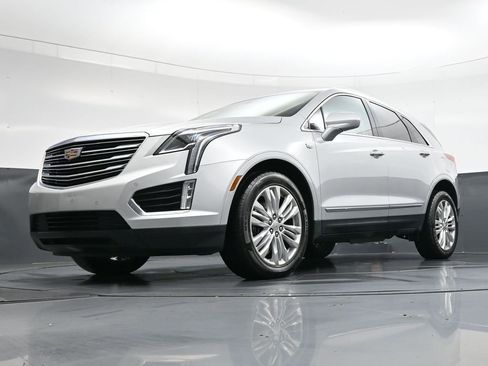 Used 2019 Cadillac XT5 Premium Luxury AWD/4WD image 39