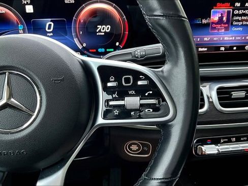 Used 2021 Mercedes-Benz GLS 450 4MATIC image 19