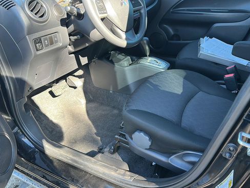 Used 2024 Mitsubishi Mirage LE FWD image 6
